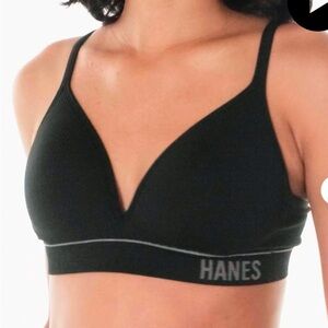 Hanes seamless rib contour bralette bundle
